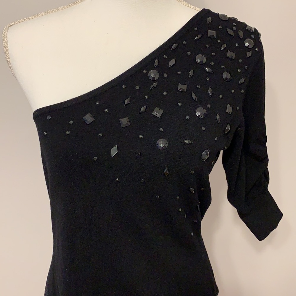 Sexy one shoulder top with beads Black M